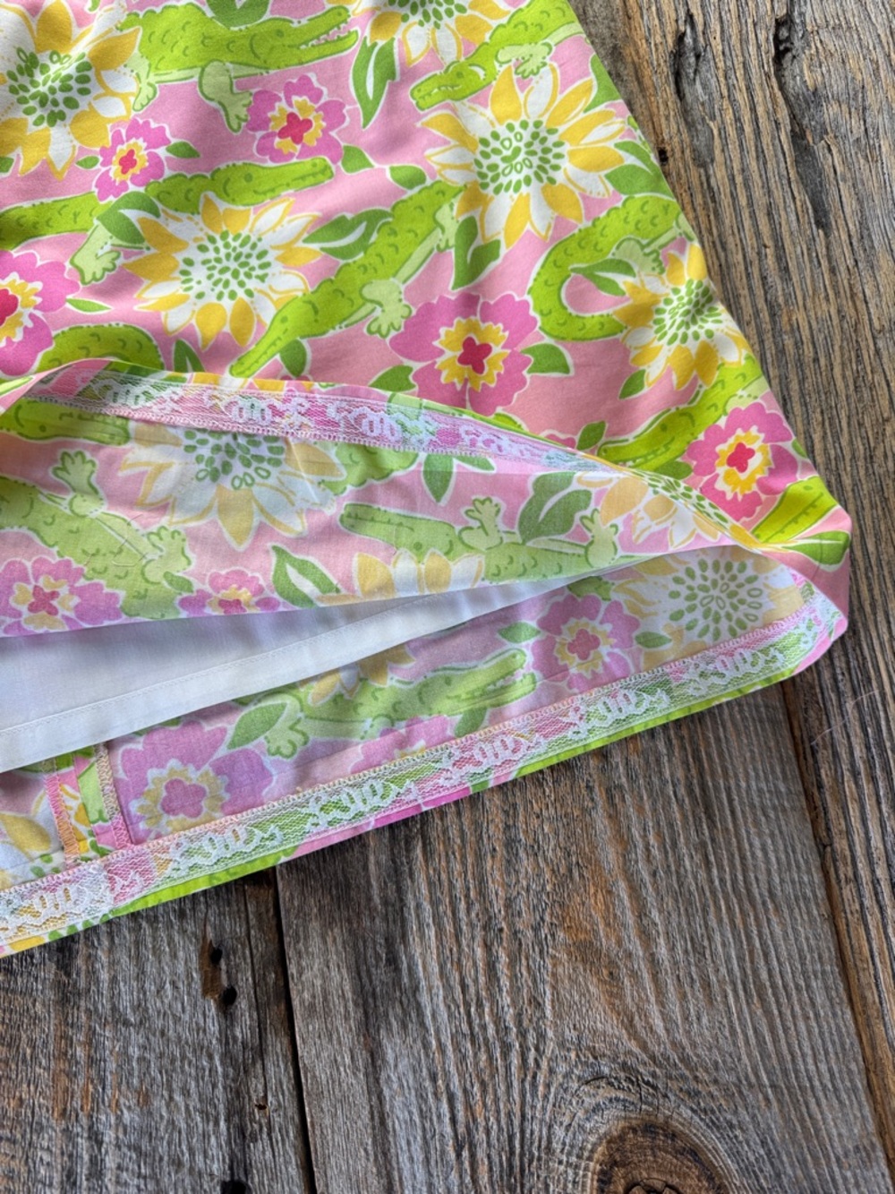 Lilly Pulitzer Croc Monsieur Skirt Size 10 - Picture 5 of 11